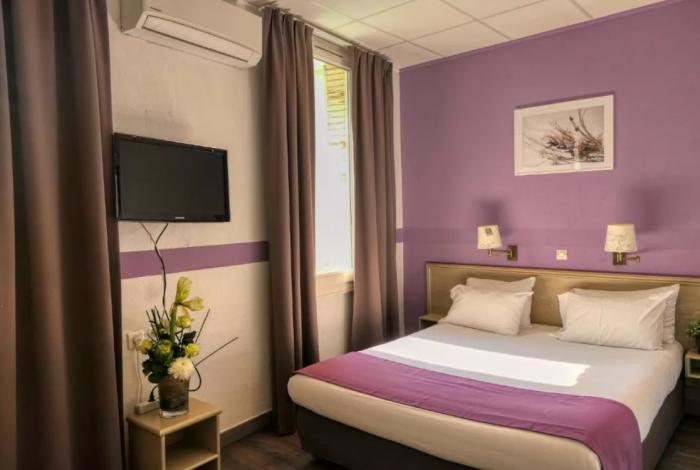 Hotel Cit'hotel Le Louvre Orange (Vaucluse)